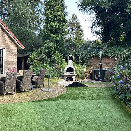 ルンテレン Bosboerderij De Goudsberg Met Hottub In Tuinヴィラ エクステリア 写真