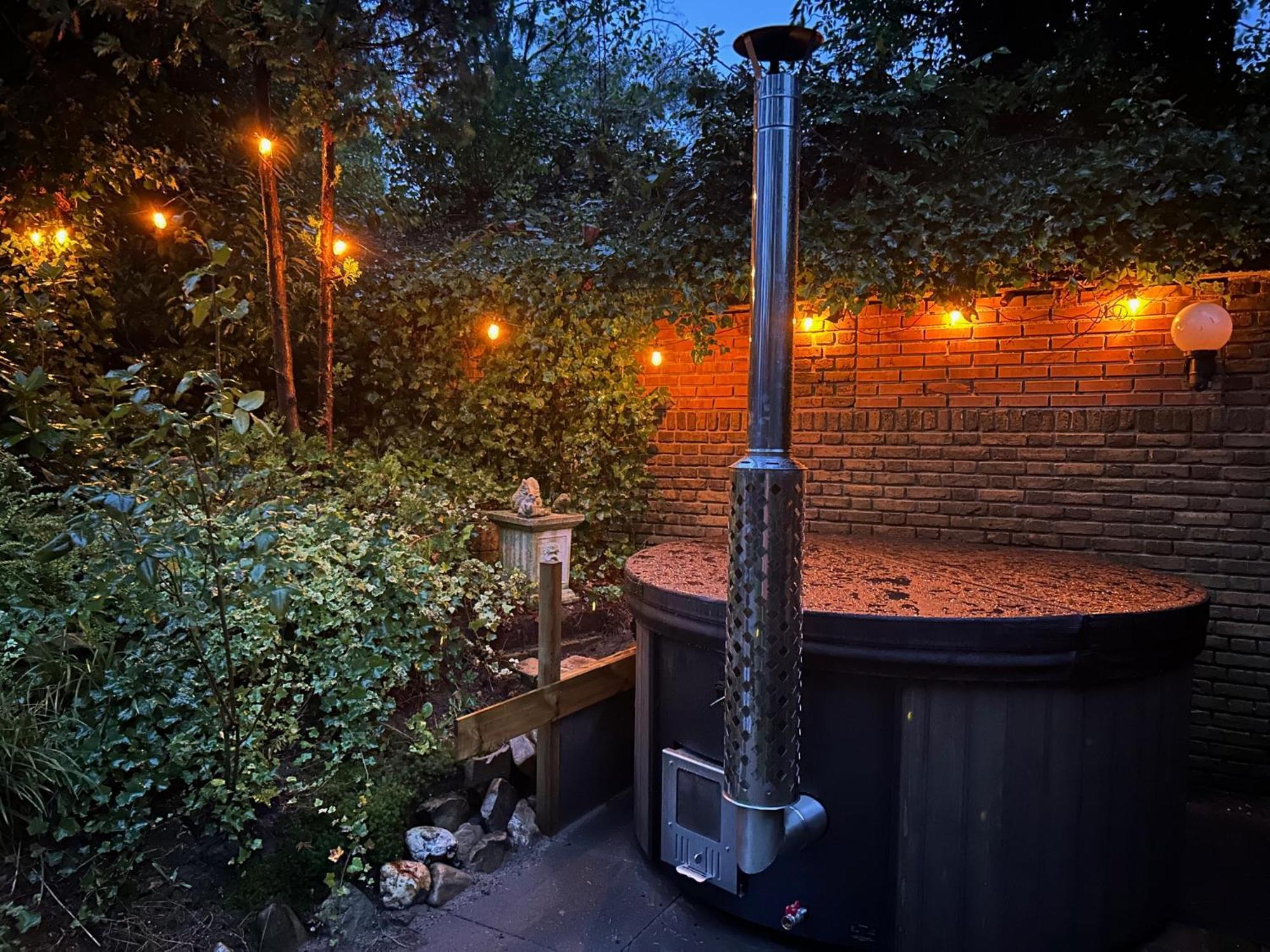 ルンテレン Bosboerderij De Goudsberg Met Hottub In Tuinヴィラ エクステリア 写真